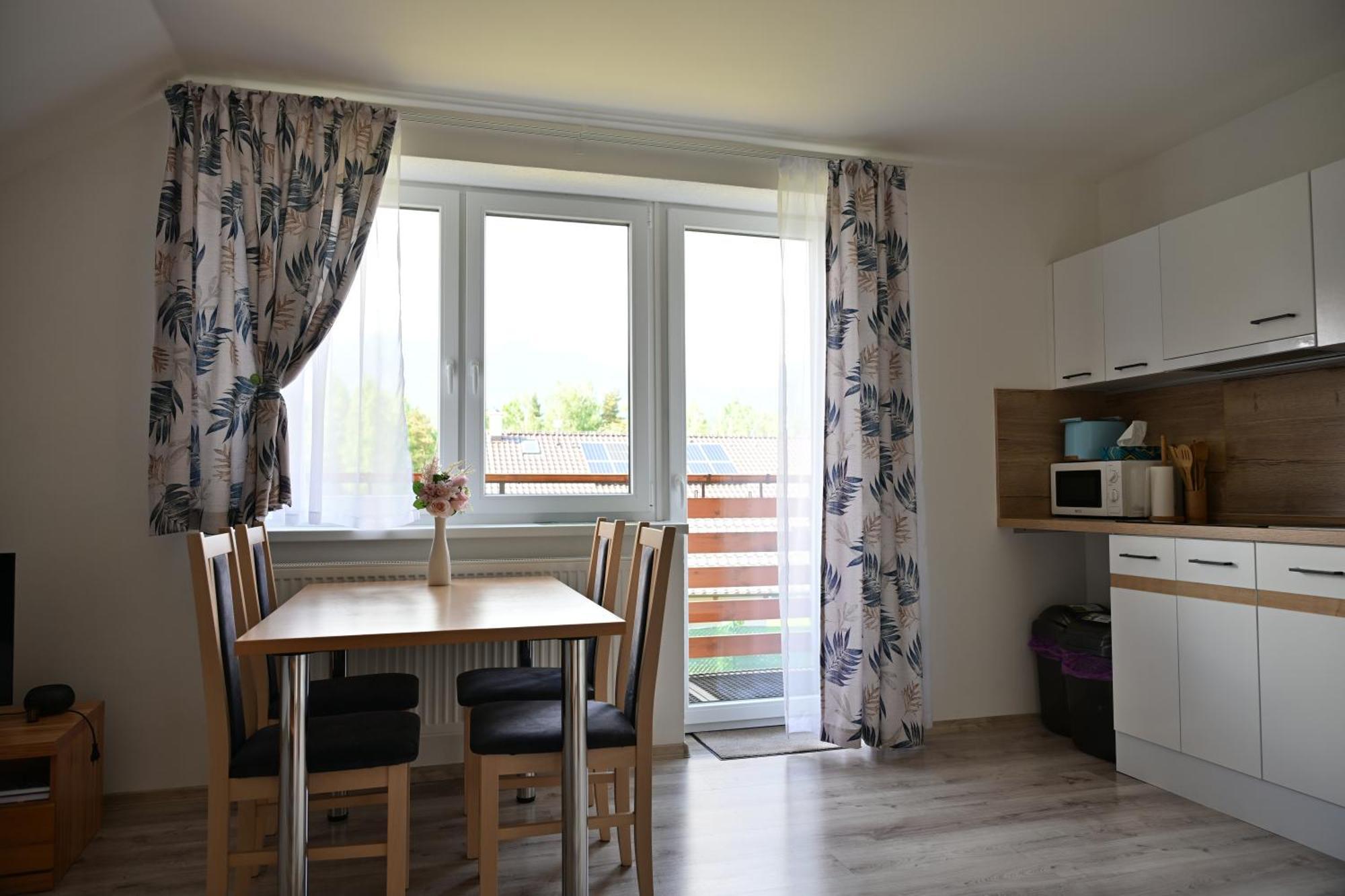 Apartmany Zara Nová Lesná Exterior foto